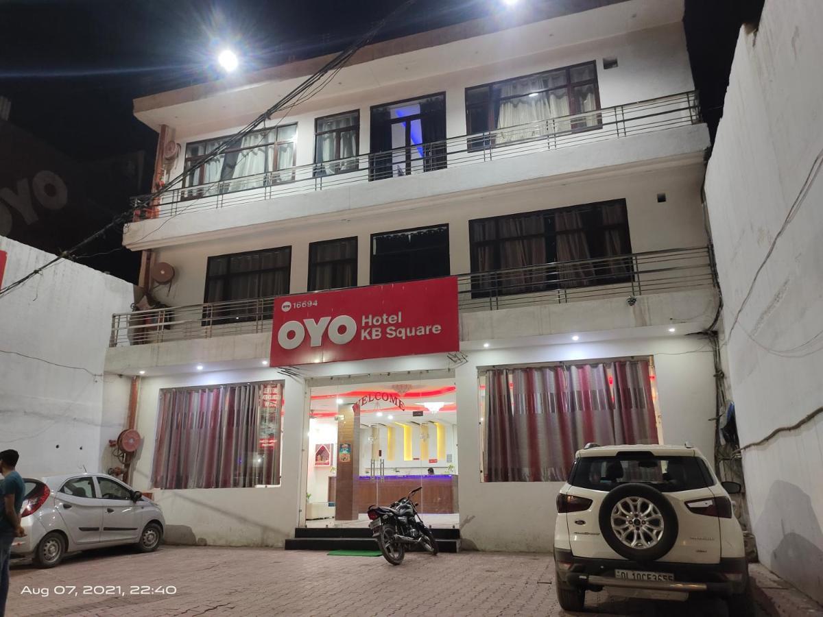 Hotel Kb Square Near Chandigarh Railway Station Dış mekan fotoğraf