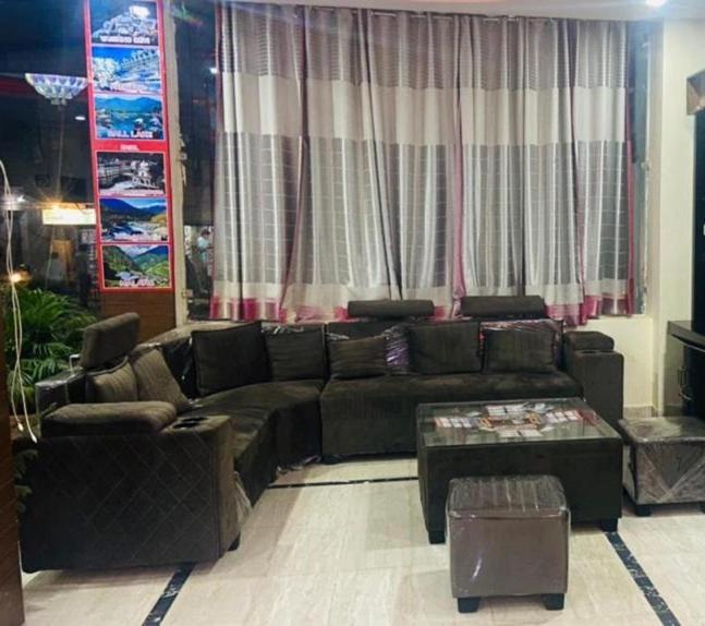 Hotel Kb Square Near Chandigarh Railway Station Dış mekan fotoğraf